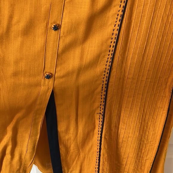 Yellow Kurtha. NWOT. - Picture 7 of 8